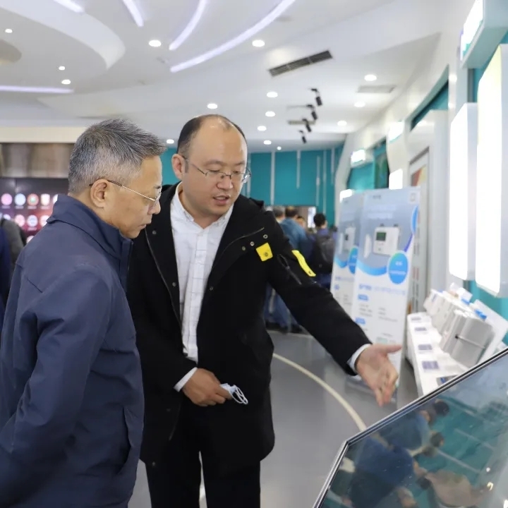 高能！国家流量仪表评价计量测试联盟专家一行莅临金沙贵宾热线检测中心参观、交流(图5)