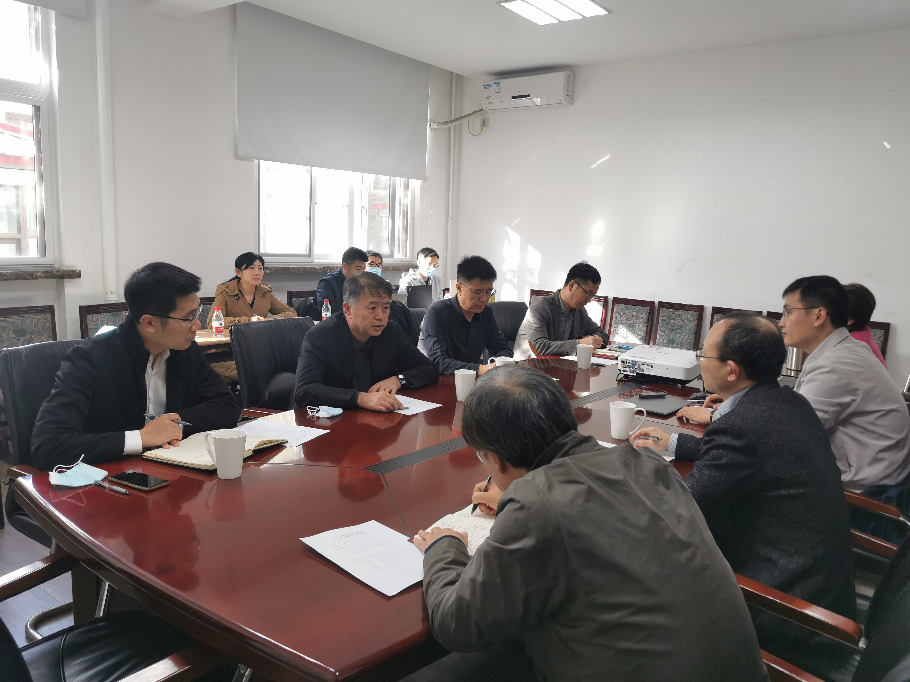 金沙贵宾热线检测中心出席清华大学“校园卡系统升级换代项目”启动见面会(图2)